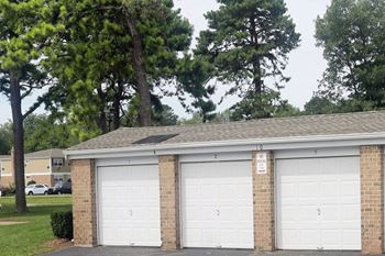 Garages for rent 